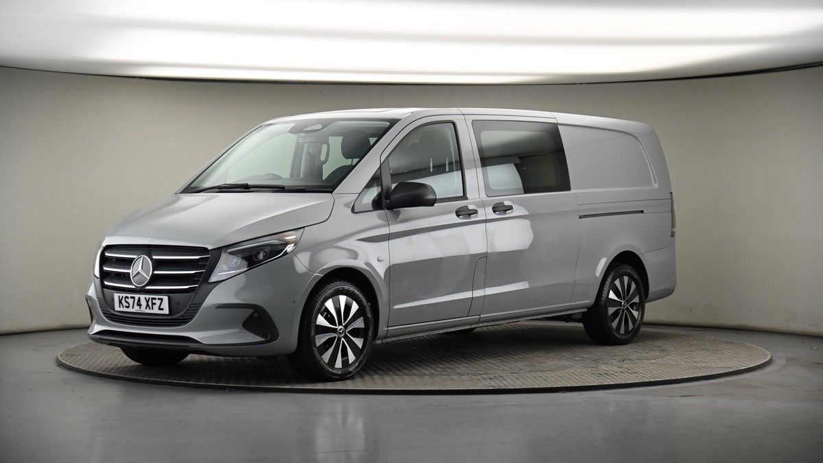 More views of Mercedes-Benz Vito