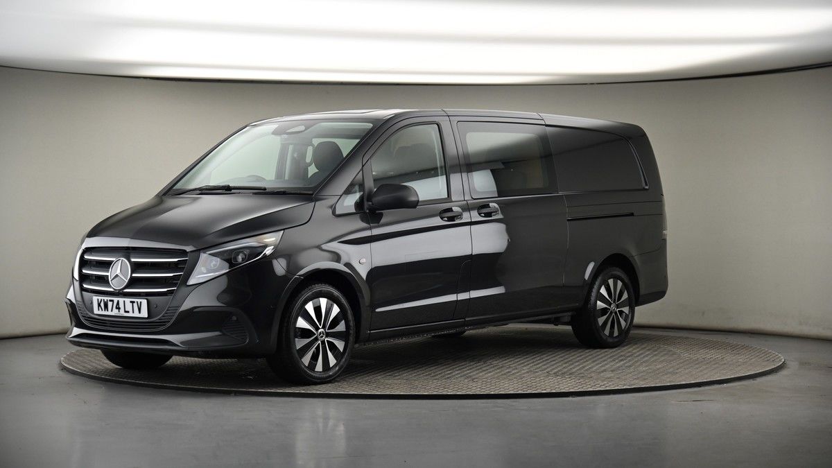 More views of Mercedes-Benz Vito