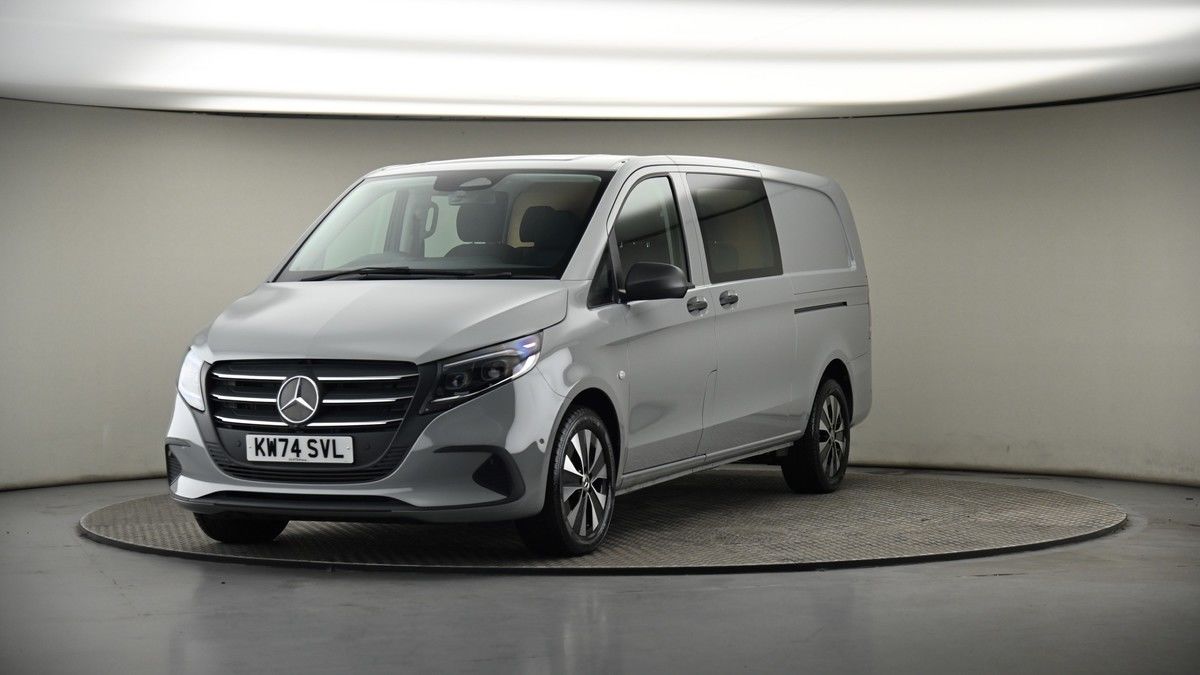 More views of Mercedes-Benz Vito