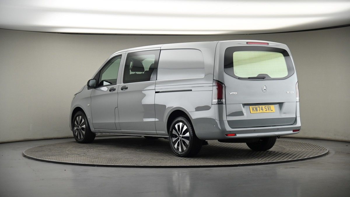 More views of Mercedes-Benz Vito