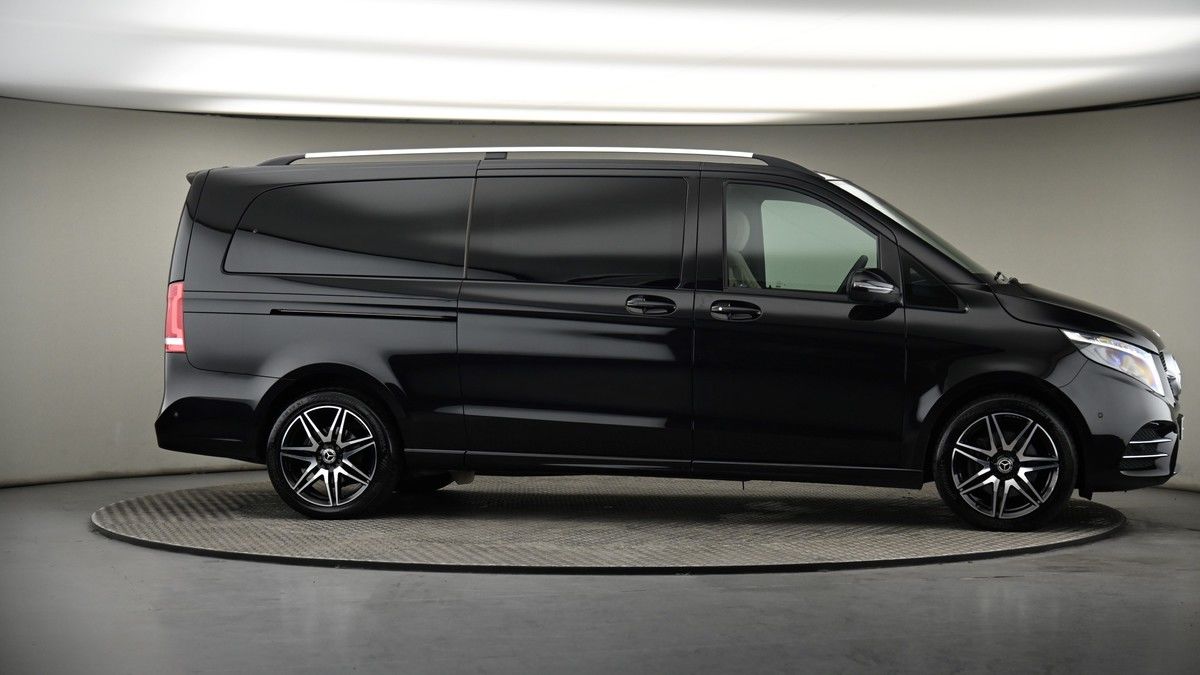 More views of Mercedes-Benz V Class