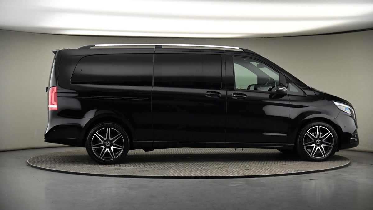 More views of Mercedes-Benz V Class