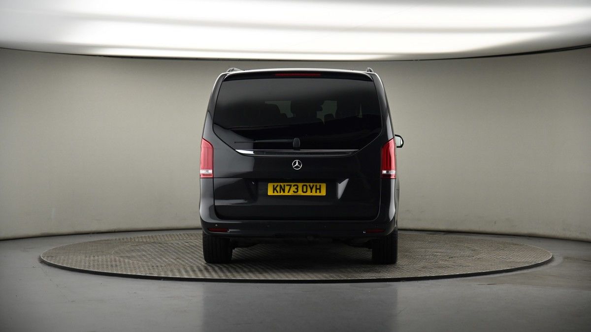 Mercedes-Benz V Class Image 17