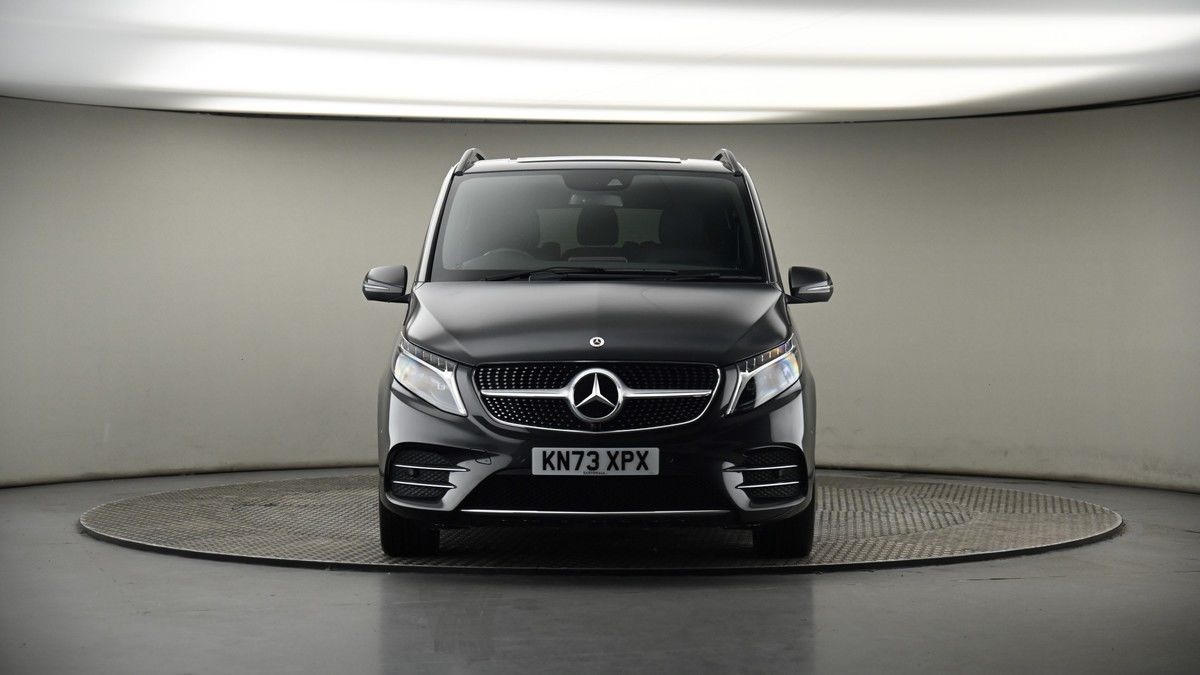 Mercedes-Benz V Class Image 18