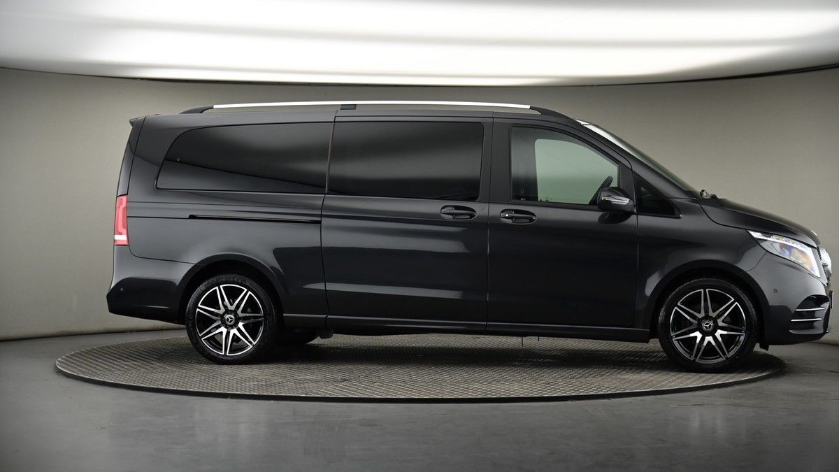 More views of Mercedes-Benz V Class