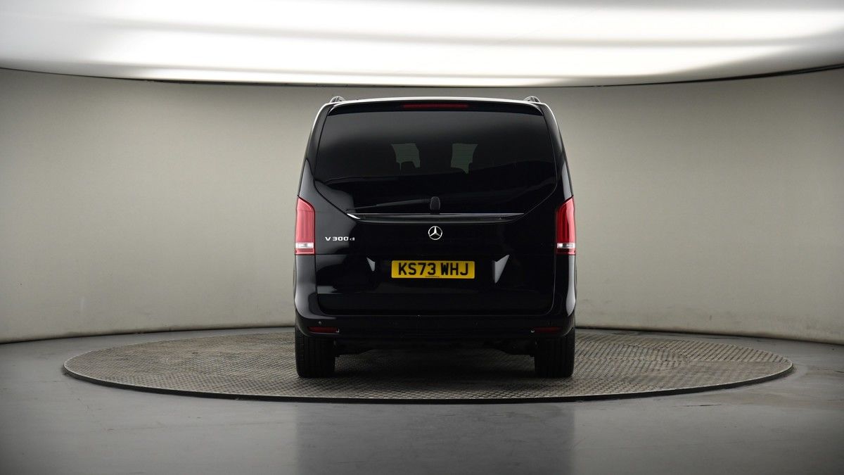Mercedes-Benz V Class Image 17
