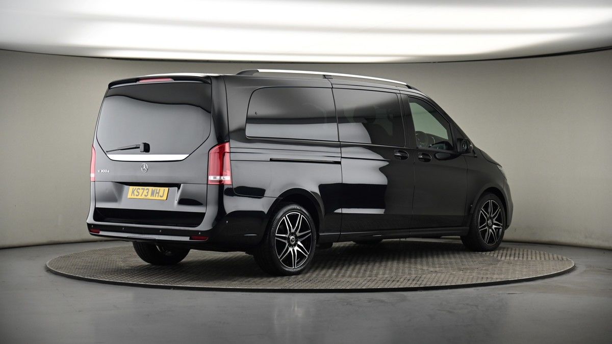 Mercedes-Benz V Class Image 7
