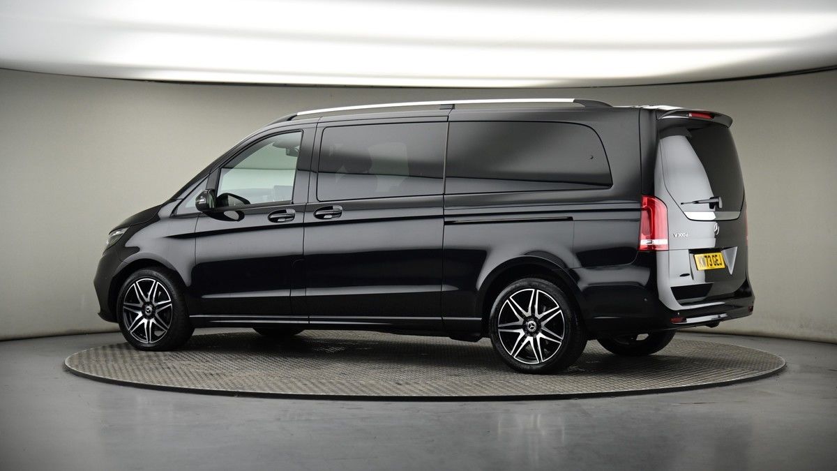 More views of Mercedes-Benz V Class