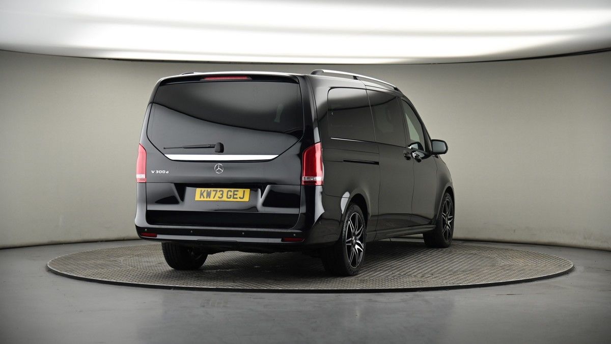 Mercedes-Benz V Class Image 7