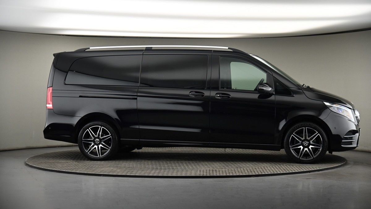 More views of Mercedes-Benz V Class