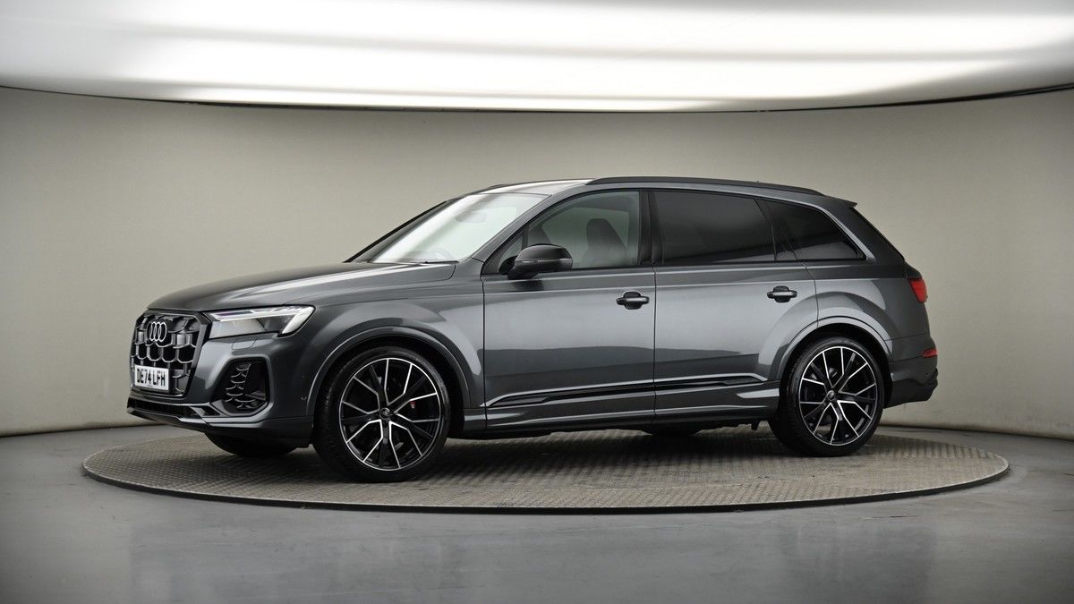 More views of Audi SQ7
