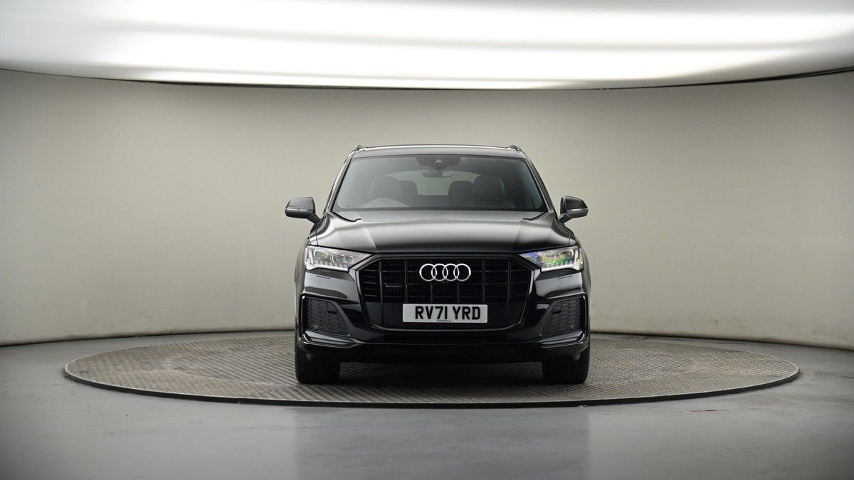 Audi Q7 Image 17