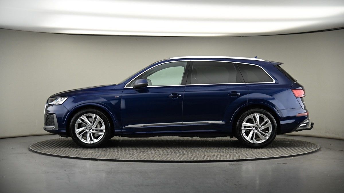 Audi Q7 Image 19