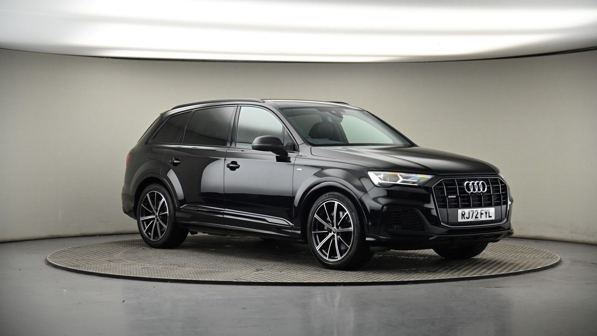 More views of Audi Q7