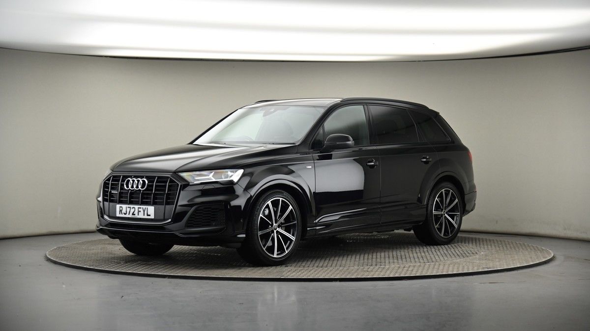 More views of Audi Q7