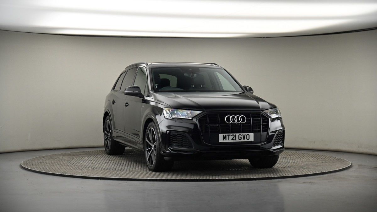 More views of Audi Q7