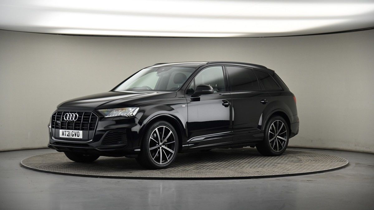 More views of Audi Q7