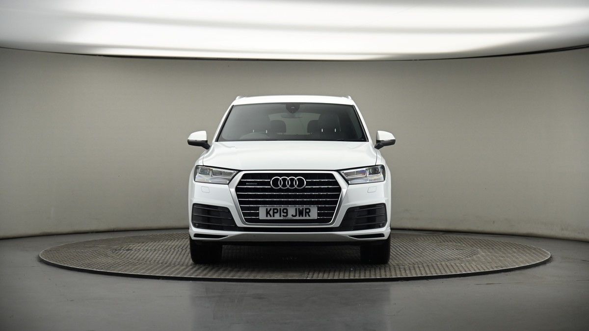 Audi Q7 Image 18
