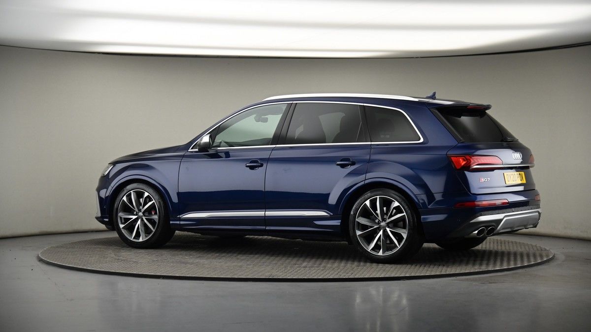 More views of Audi SQ7