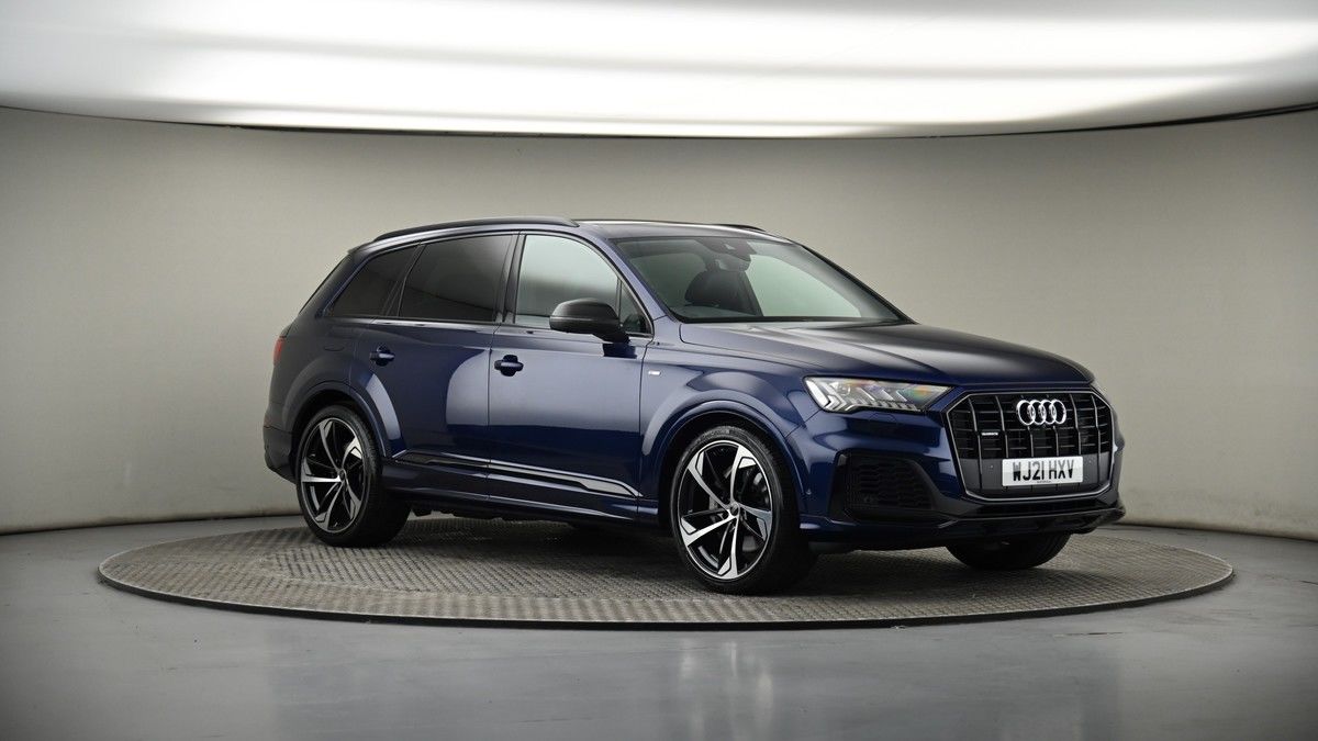 More views of Audi Q7