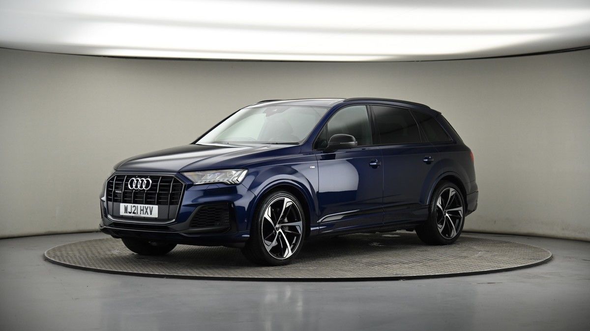 More views of Audi Q7