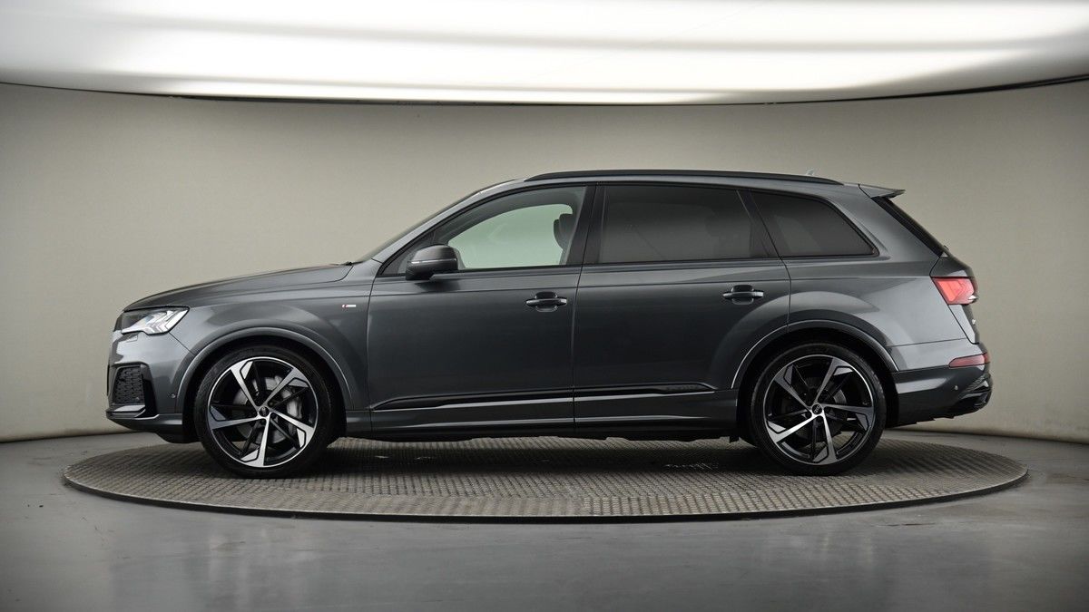 Audi Q7 Image 19