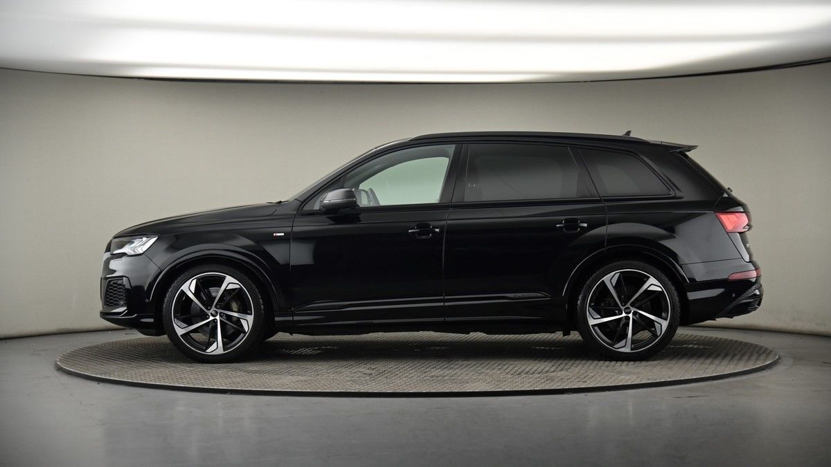Audi Q7 Image 19