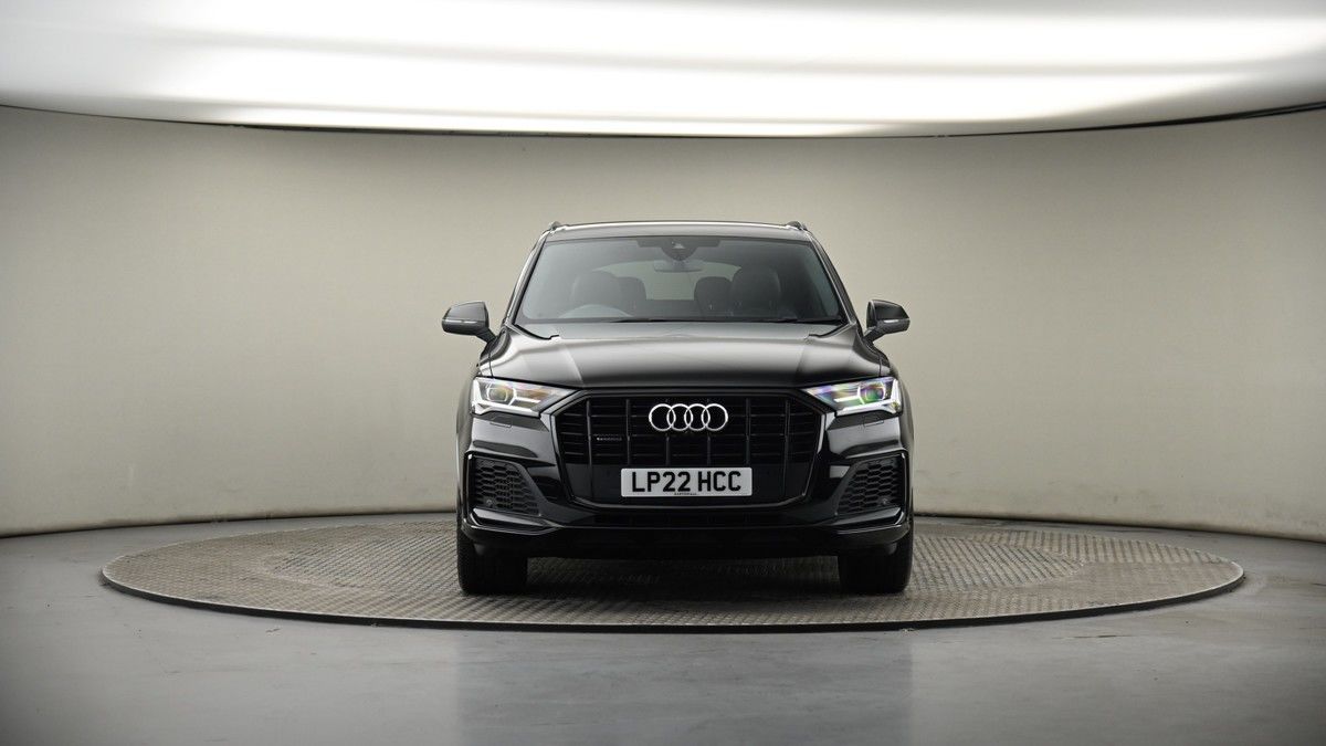 Audi Q7 Image 17