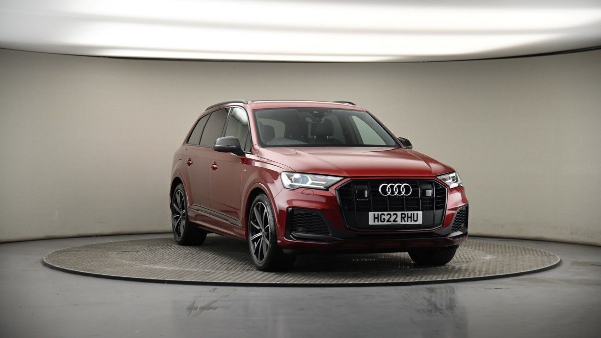 More views of Audi Q7