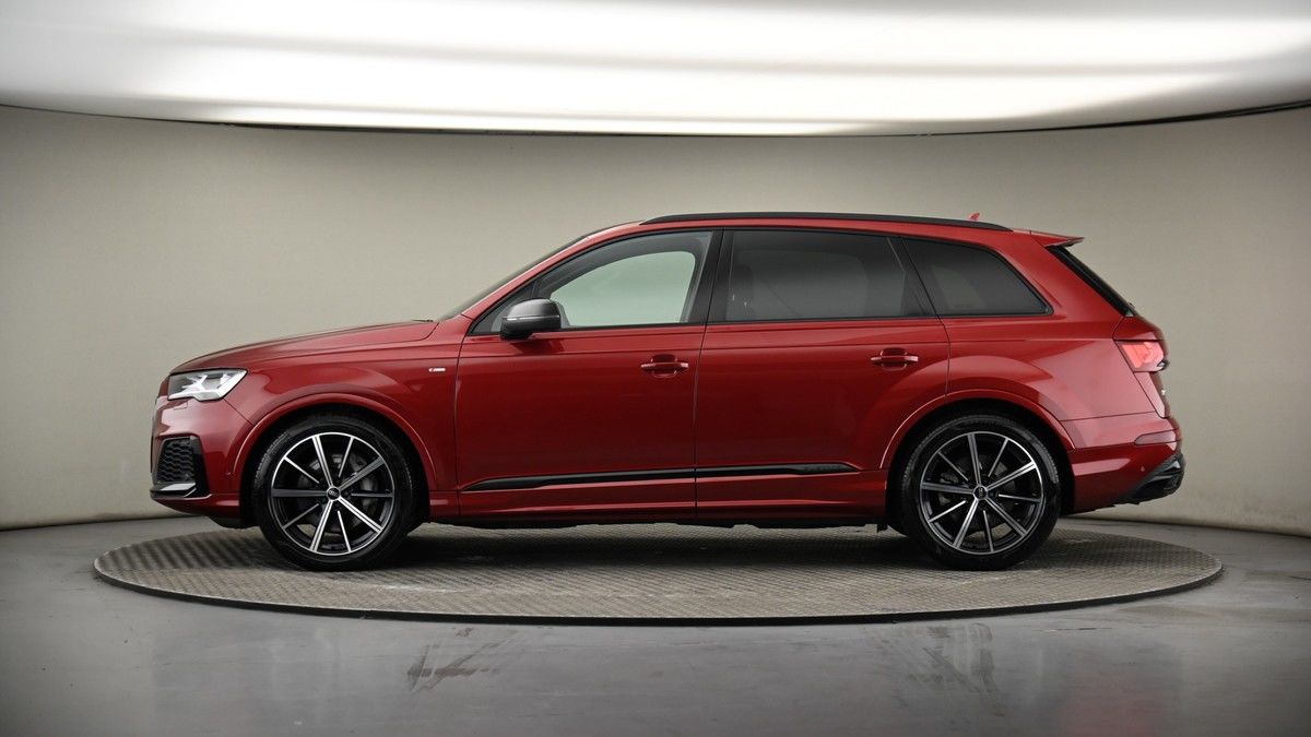 Audi Q7 Image 19