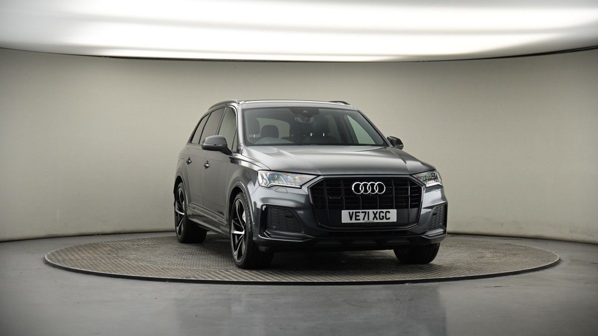 More views of Audi Q7
