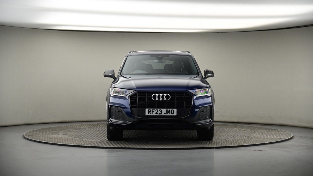 Audi Q7 Image 17