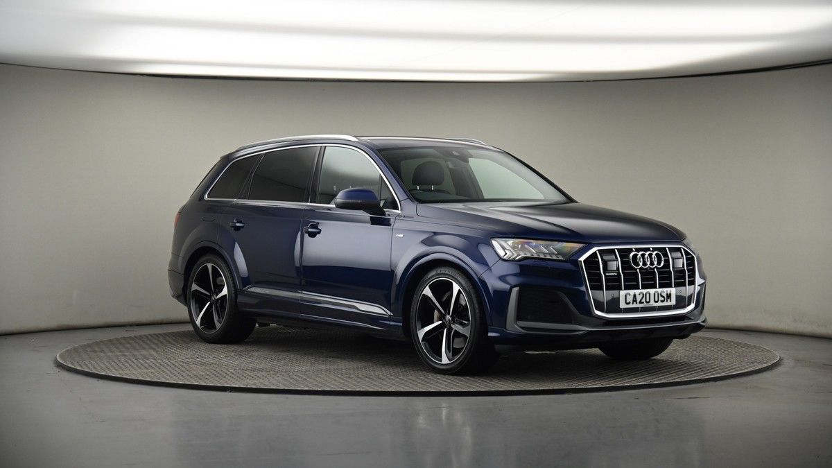 More views of Audi Q7