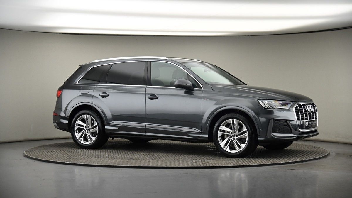 Audi Q7 Image 6