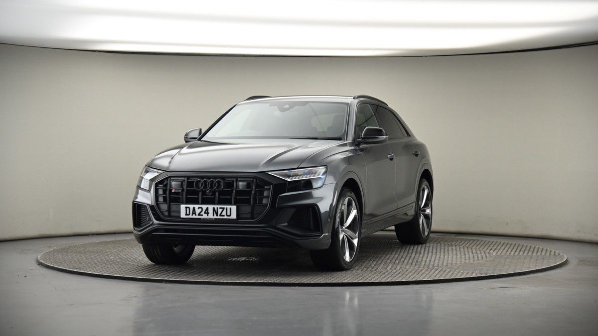 More views of Audi SQ8
