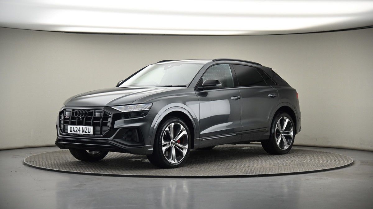 More views of Audi SQ8