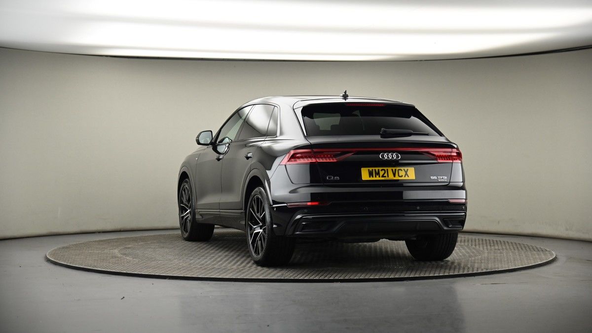 More views of Audi Q8