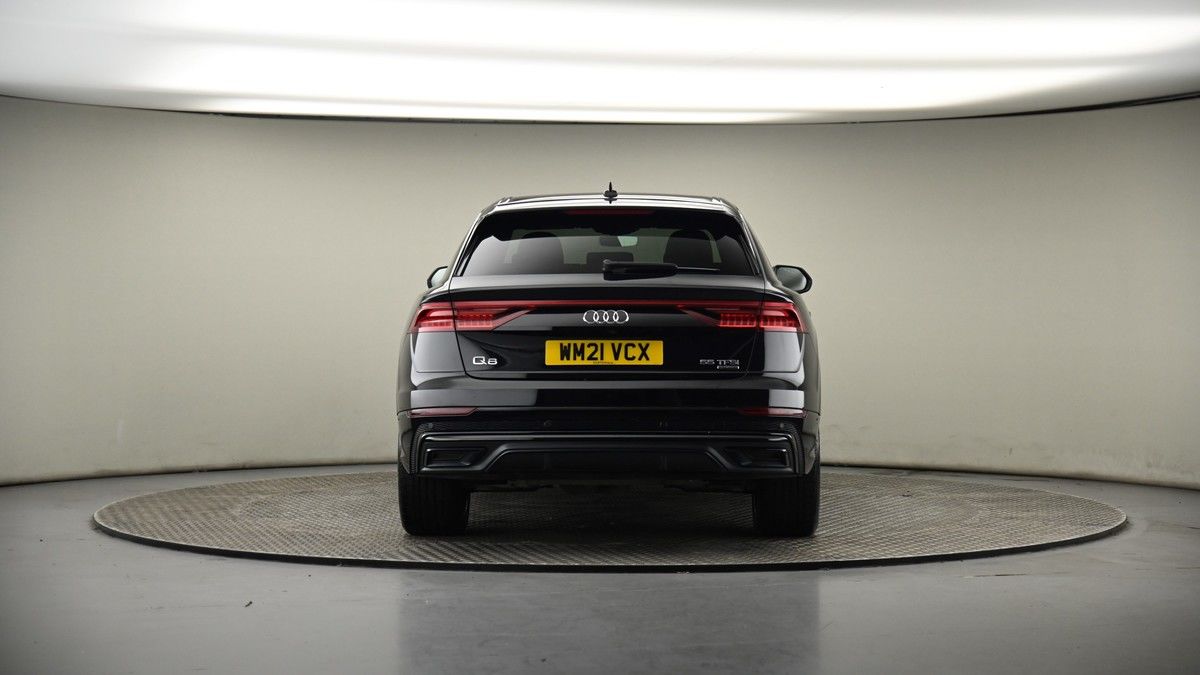 Audi Q8 Image 17