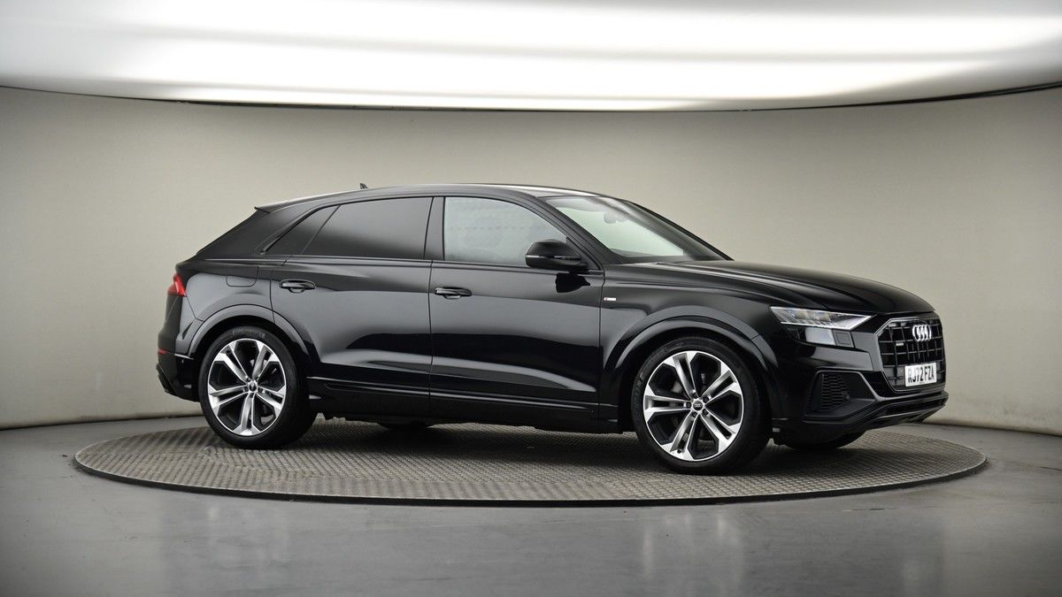 Audi Q8 Image 5