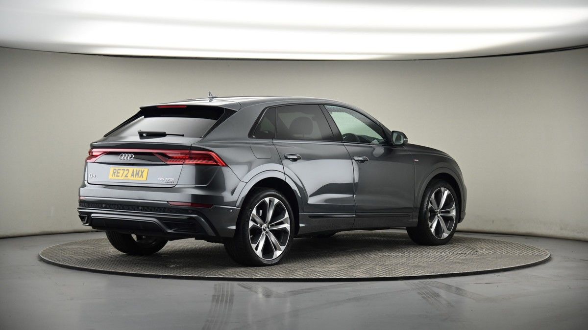Audi Q8 Image 7