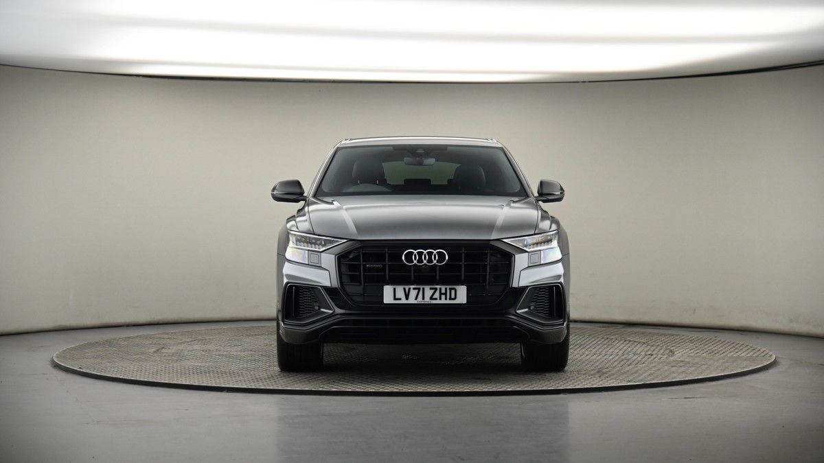 Audi Q8 Image 17