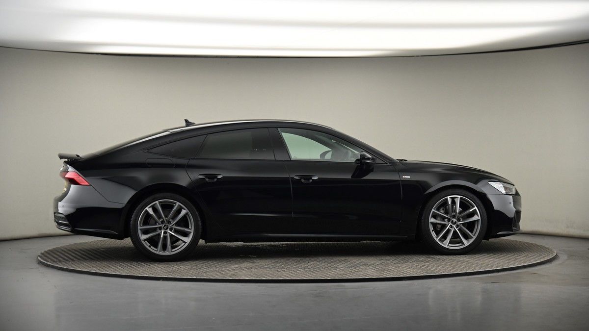 More views of Audi A7
