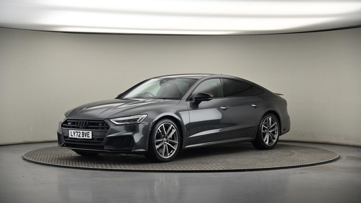 More views of Audi S7