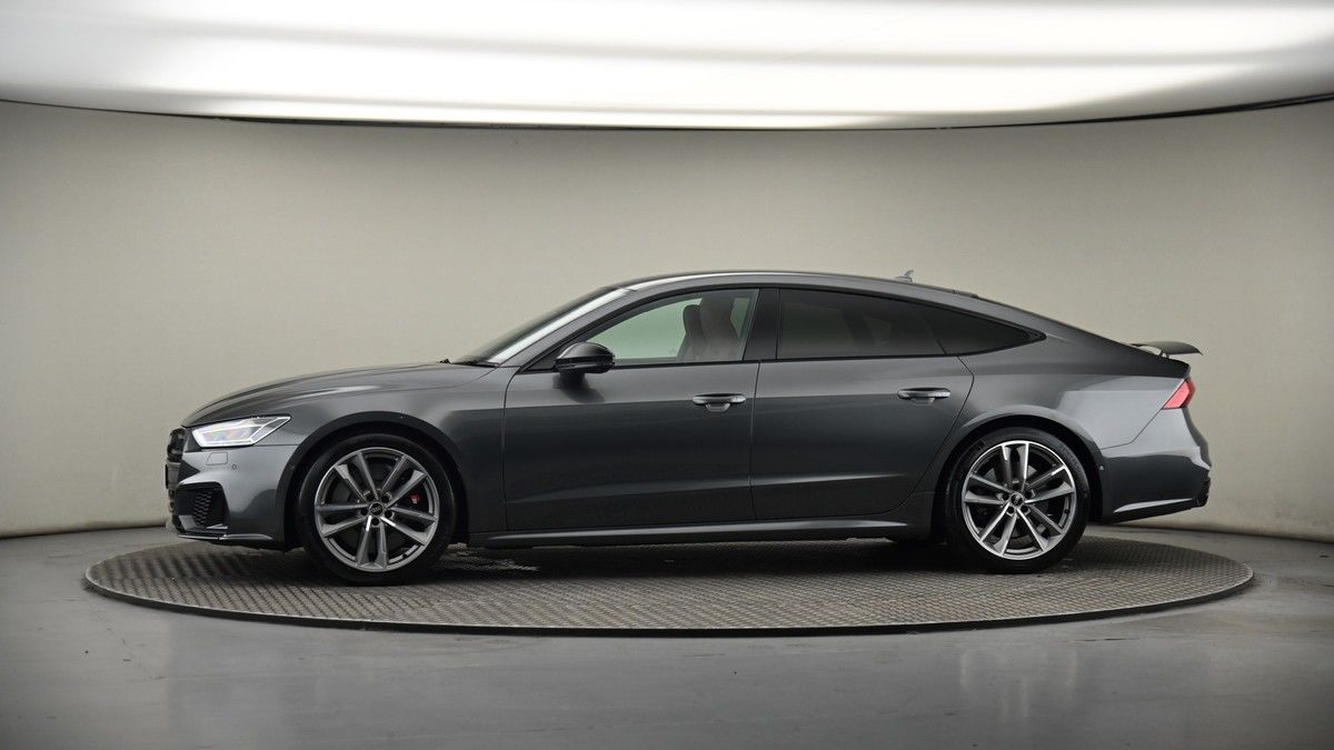 More views of Audi S7