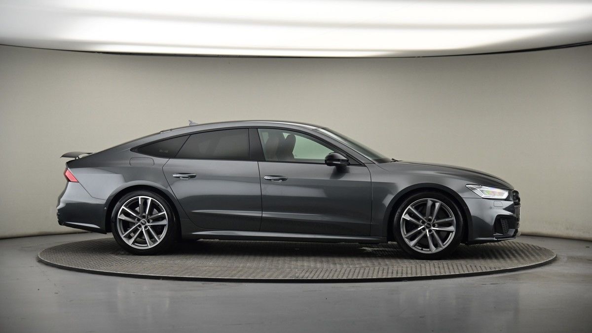 More views of Audi S7