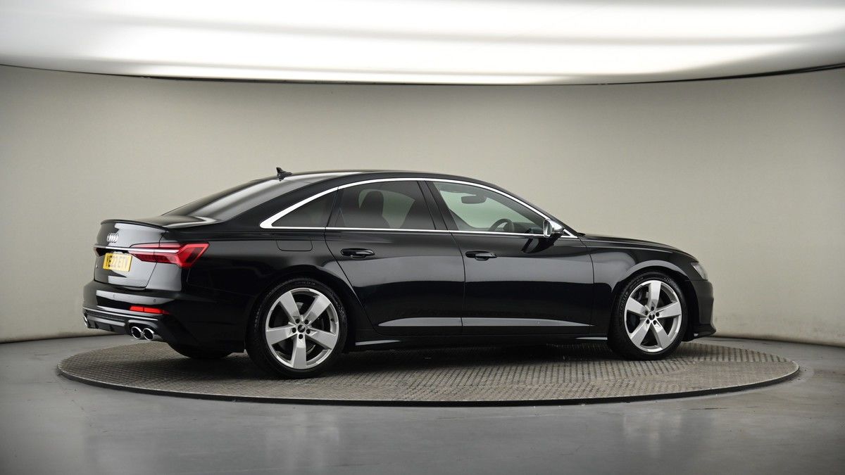 More views of Audi S6 Saloon