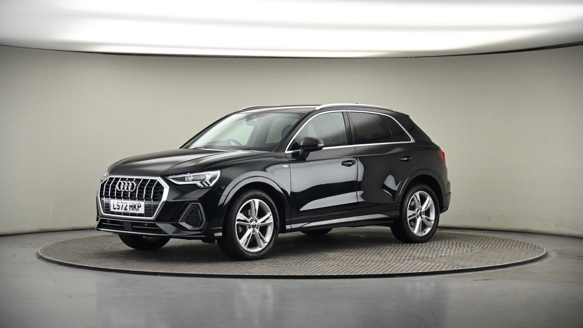 More views of Audi Q3