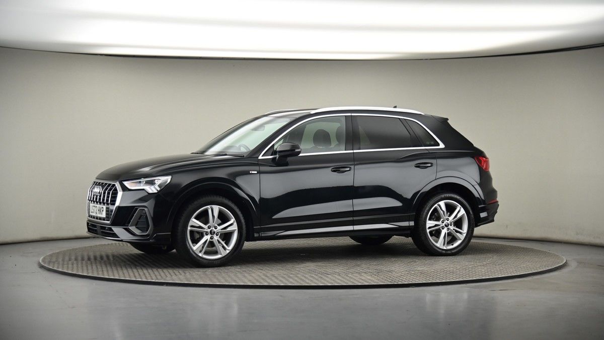 More views of Audi Q3