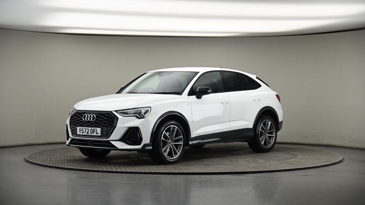 More views of Audi Q3