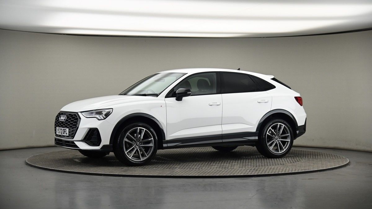 More views of Audi Q3